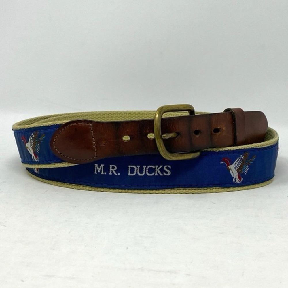 Vtg Leather Man Mens Ribbon Belt 44 Brown Leather Ducks Hunting Old Money Preppy